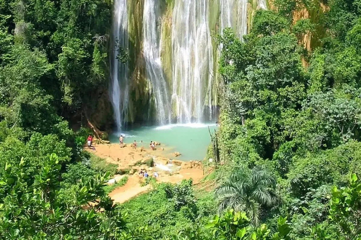 El Limón Waterfall from Samaná