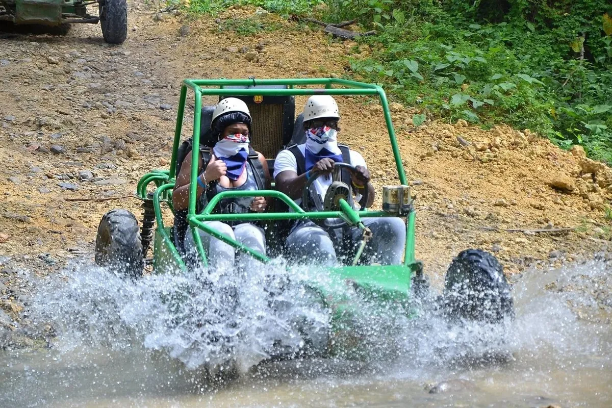 Buggy extremo en Macao desde Punta Cana