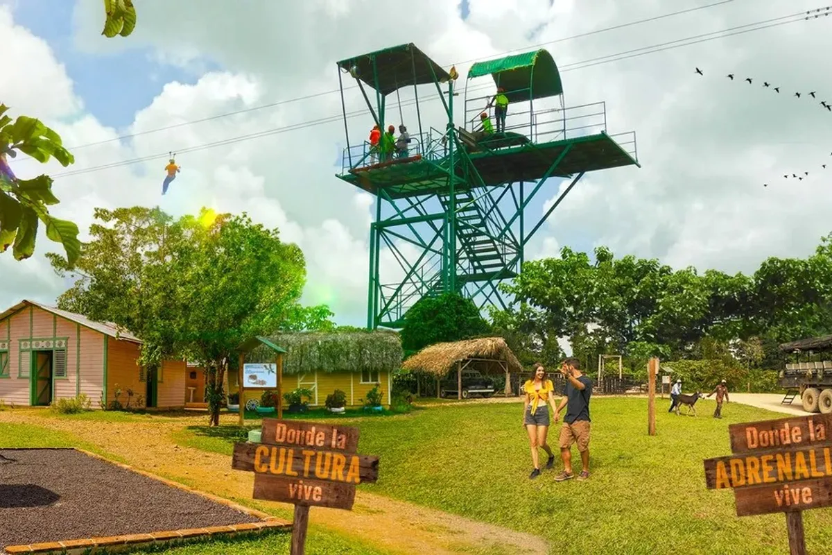 La Hacienda Park depuis Boca Chica et Juan Dolio