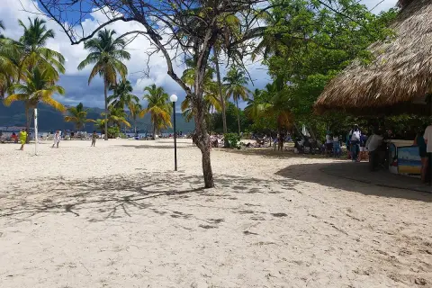 Cayo Levantado from Samaná