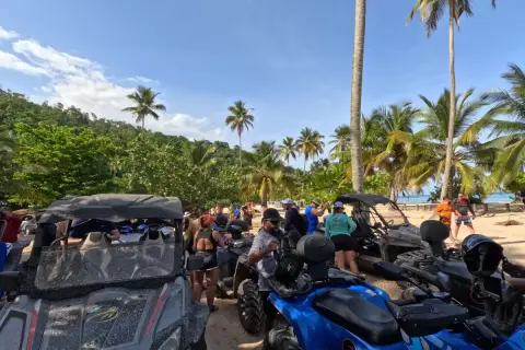 ATV y buggies en Samaná con Playa Rincón