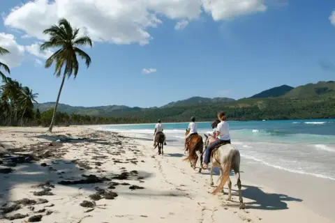 Paseo a caballo en Samaná desde Las Terrenas