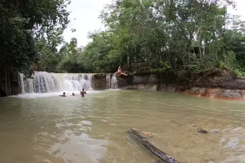 Lulú Waterfall and El Valle Beach from Santo Domingo