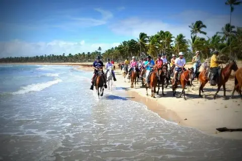 Paseo a caballo desde Puerto Plata