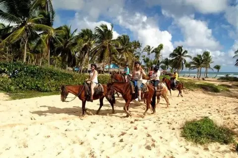 Paseo a caballo desde Puerto Plata