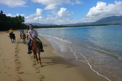 Paseo a caballo desde Puerto Plata