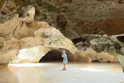 Cueva de las Maravillas Cave from Santo Domingo